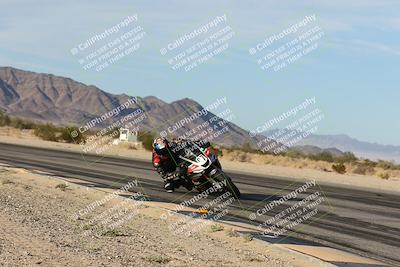 media/Nov-02-2025-CVMA (Sun) [[337aff29ab]]/Race 18-Supersport Middleweight/